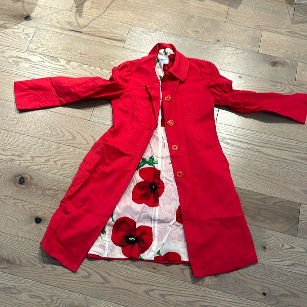 Moschino bright red cotton coat — vintage and perfect condition.